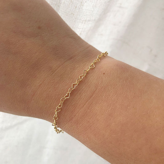 strut jewelry heart bracelet 14k gold fill
