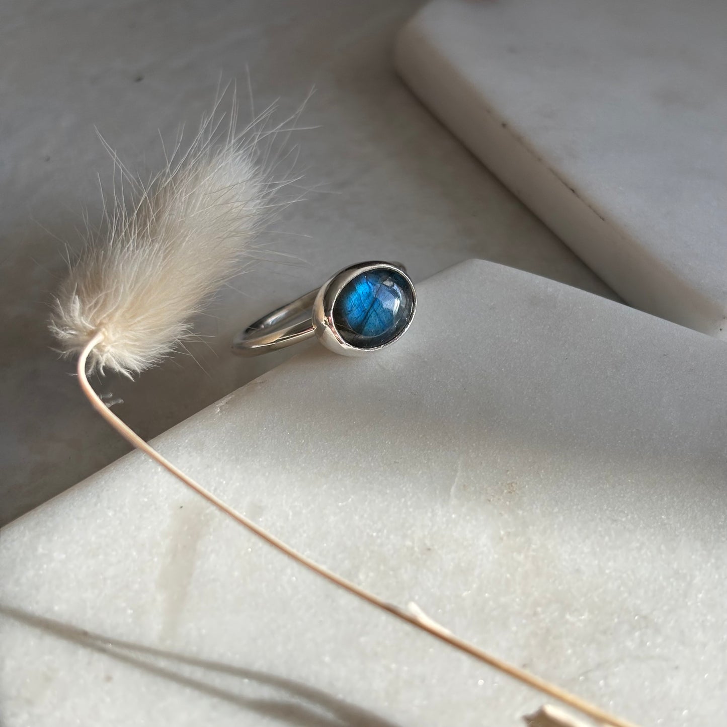 Smooth Labradorite Ring - Size 8