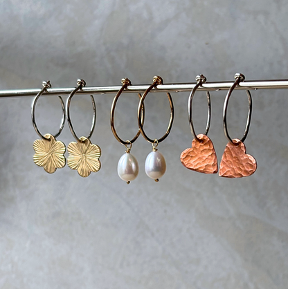 INTERCHANGEABLE HOOP EARRINGS CLASS / Tuesday Oct 6th / 6pm-8pm / Make a pair of hoop earrings with interchangeable dangles