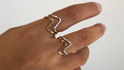 Zig Zag Stacking Ring - Hammered Texture