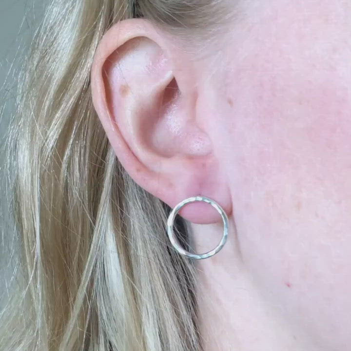 strut jewelry medium hammered circle stud earrings sterling silver