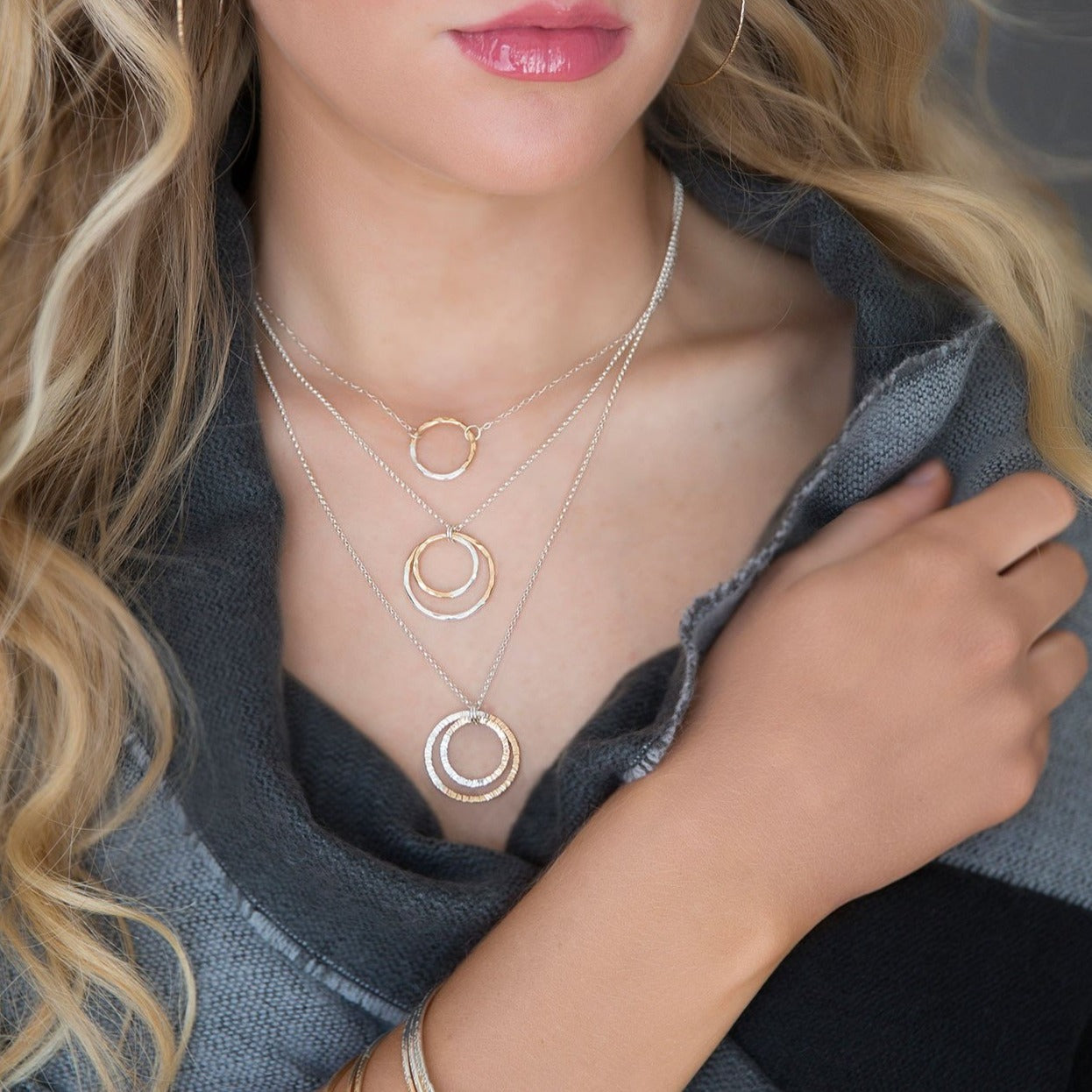 strut jewelry gold fill silver fusion hammered circle necklace